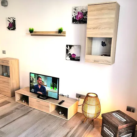 Lägenhet Butterfly In Suna With Garage *