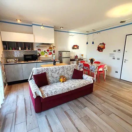 Lägenhet Butterfly In Suna With Garage *