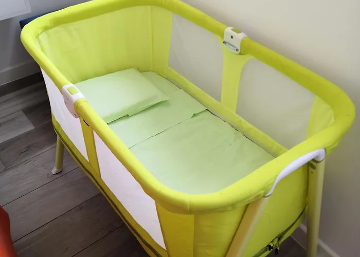 Butterfly In Suna With Garage Apartman Verbania